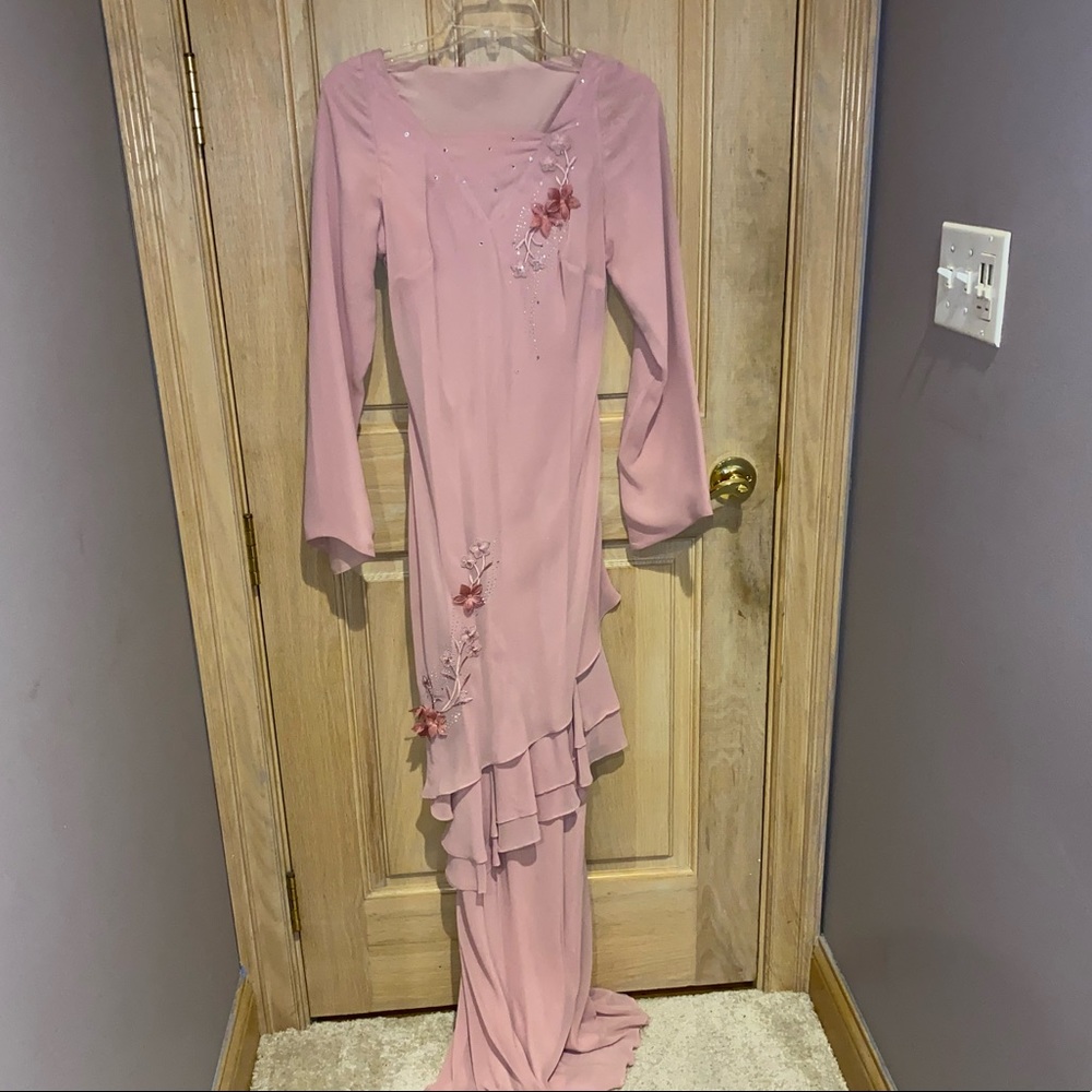 Pink long sleeves dress